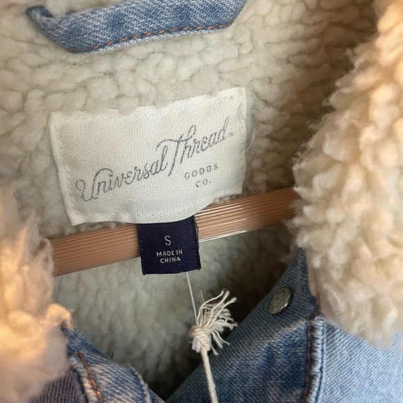 Universal Thread Light Blue Sherpa-Collar Jean Jacket Small NWT - Picture 3 of 7